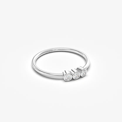 14K Gold Three Stone Diamond Ring - 2S105