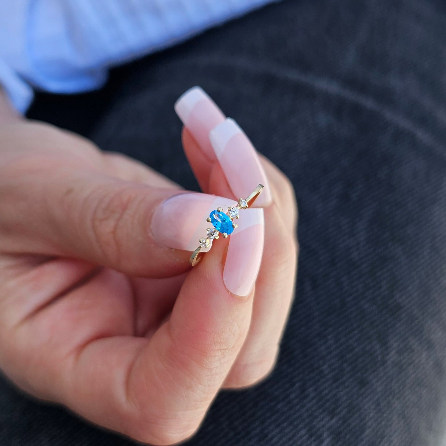 14K Gold Oval Sky Blue Topaz Ring - 2S121SKY