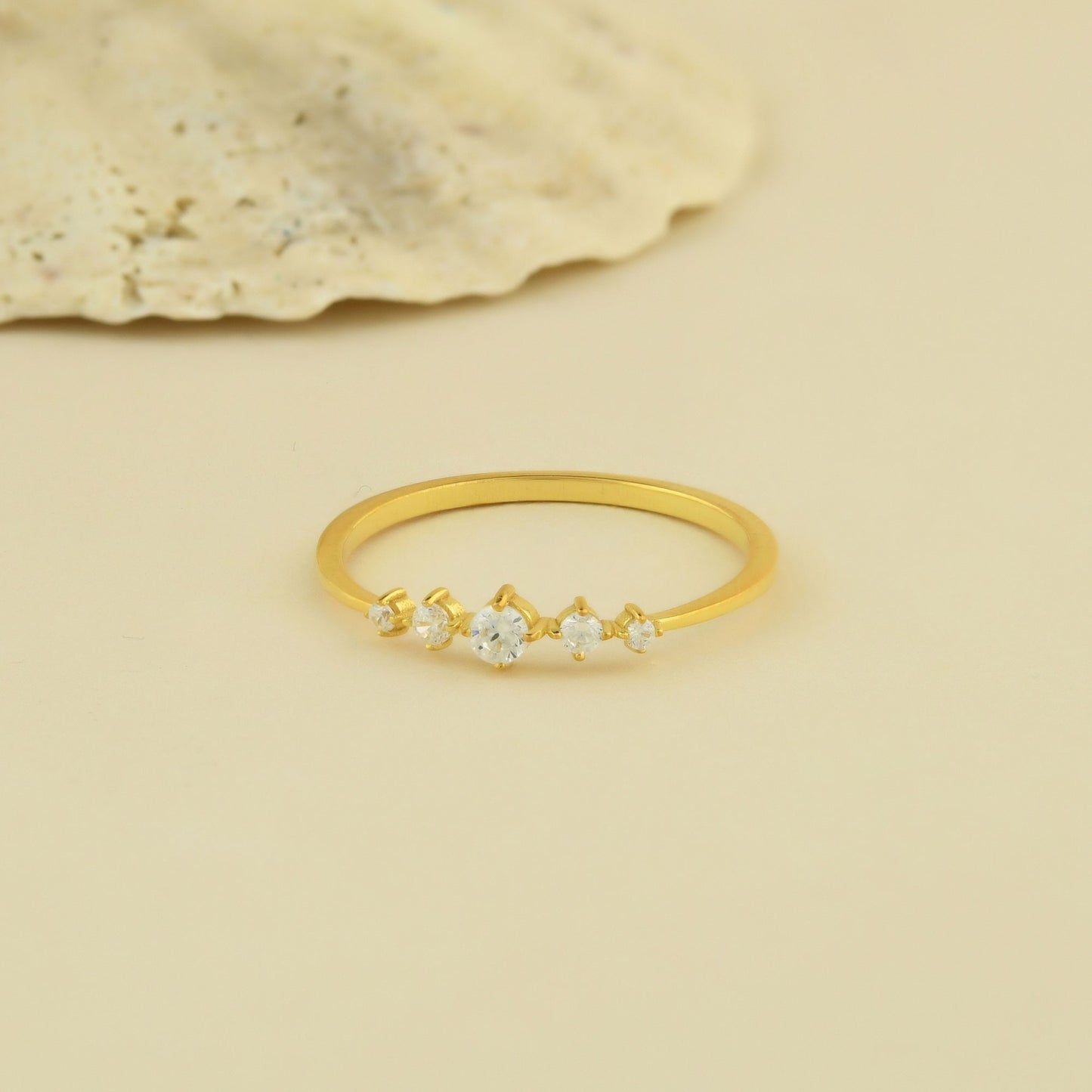 10K Gold 5 Stone Diamond Ring - 2S120