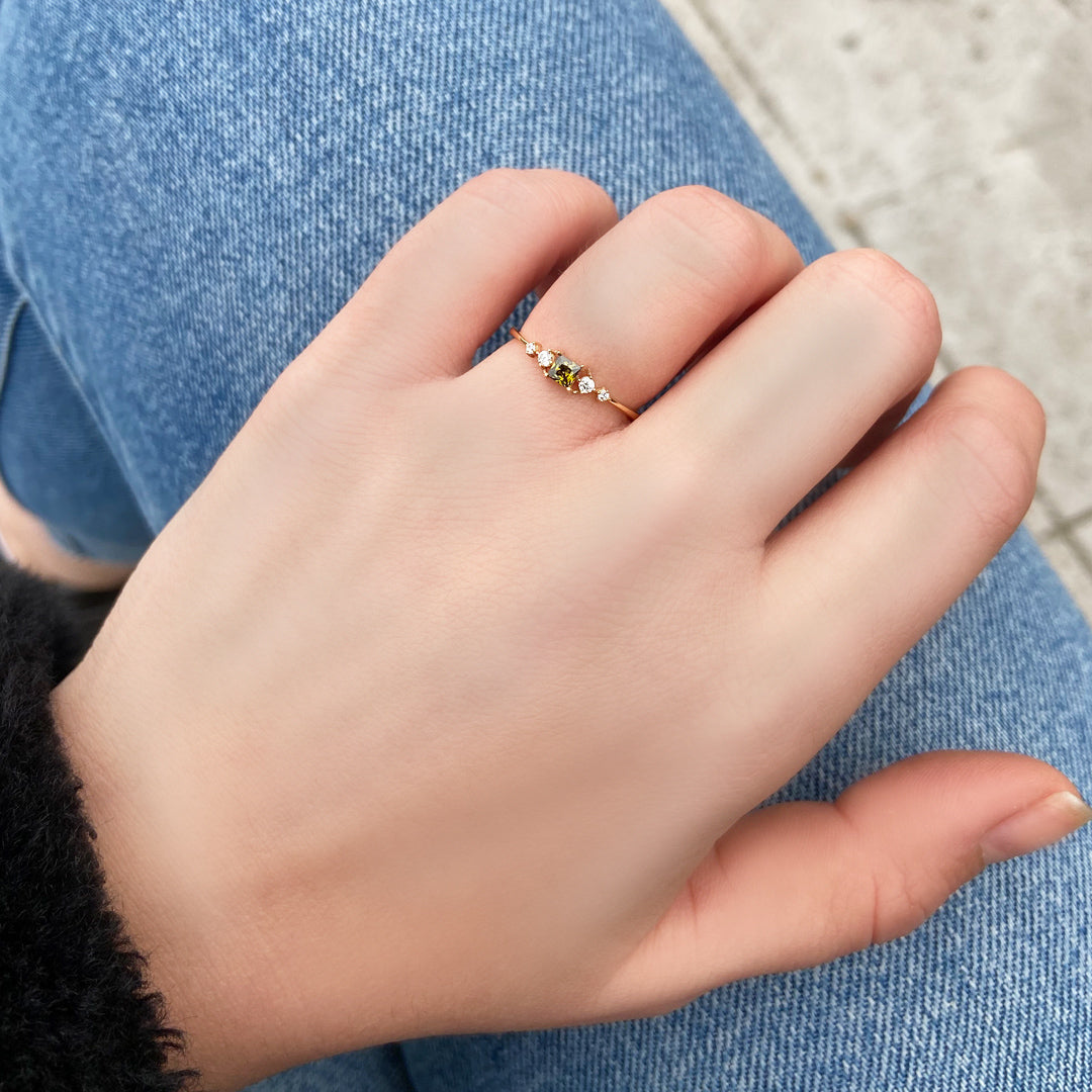 10K Gold Peridot and Diamond Ring - 2S122PER